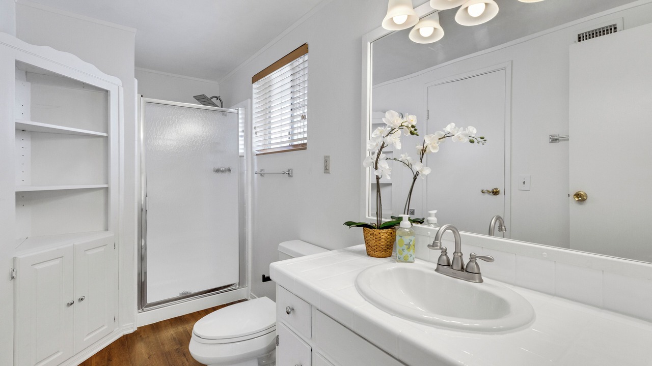 Photo of Bathroom in Canyon Country