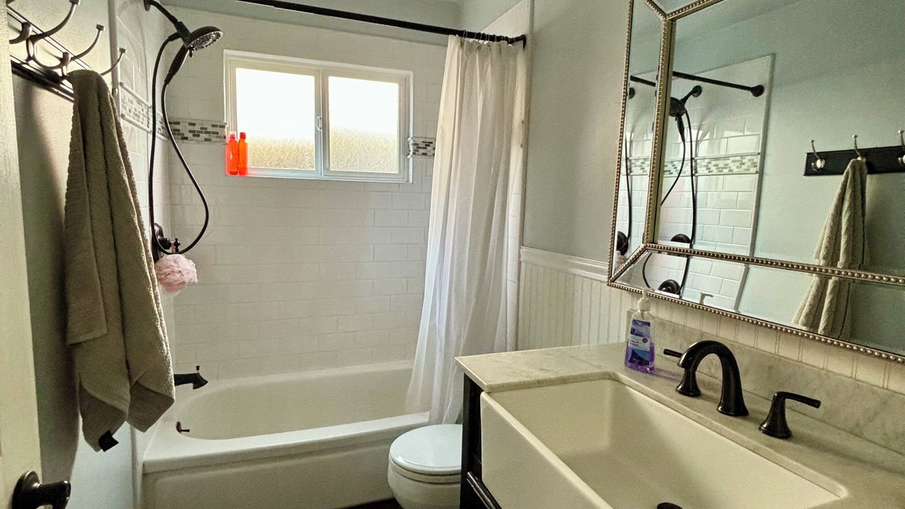 Photo of Bathroom in Pleasanton