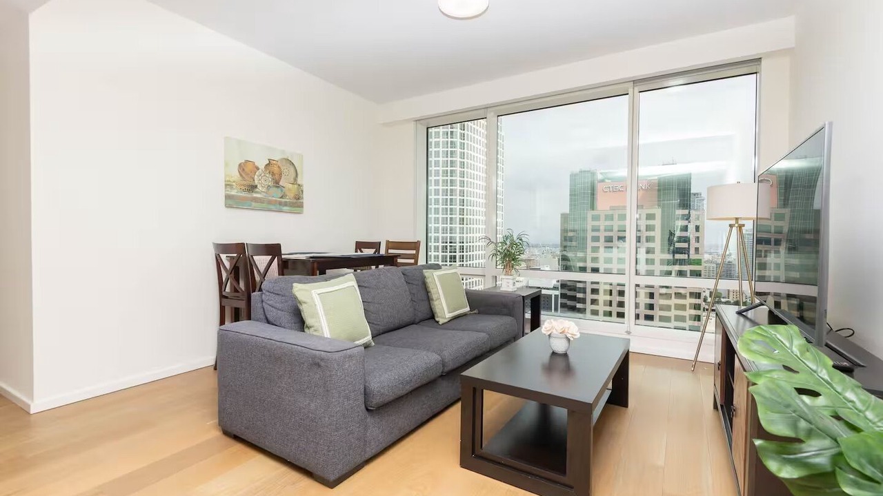 Photo of Livingroom in Financial District