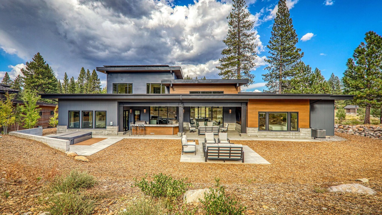 Photo of Outdoor in Ponderosa Palisades