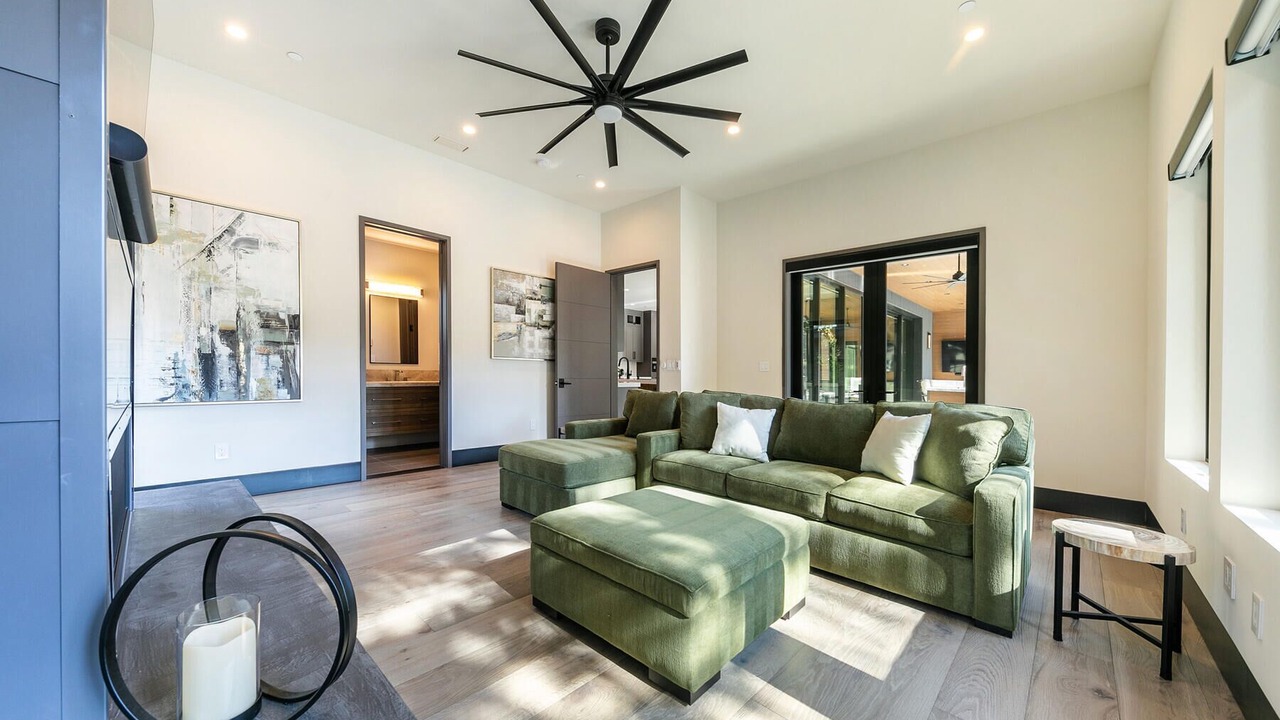 Photo of Livingroom in Ponderosa Palisades