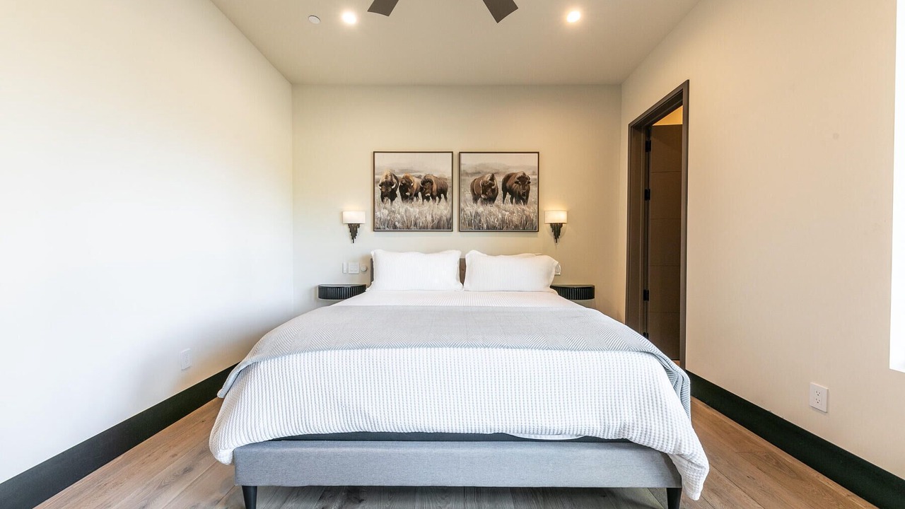 Photo of Bedroom in Ponderosa Palisades