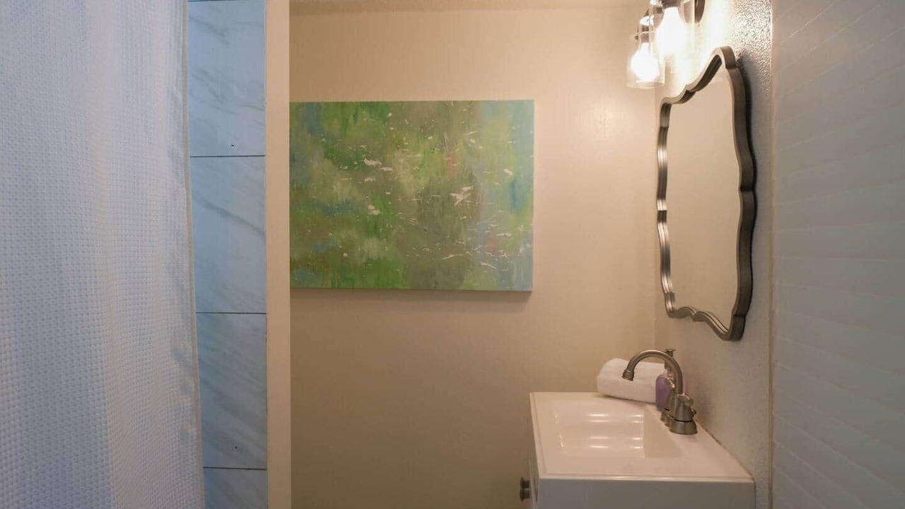 Photo of Bathroom in University South