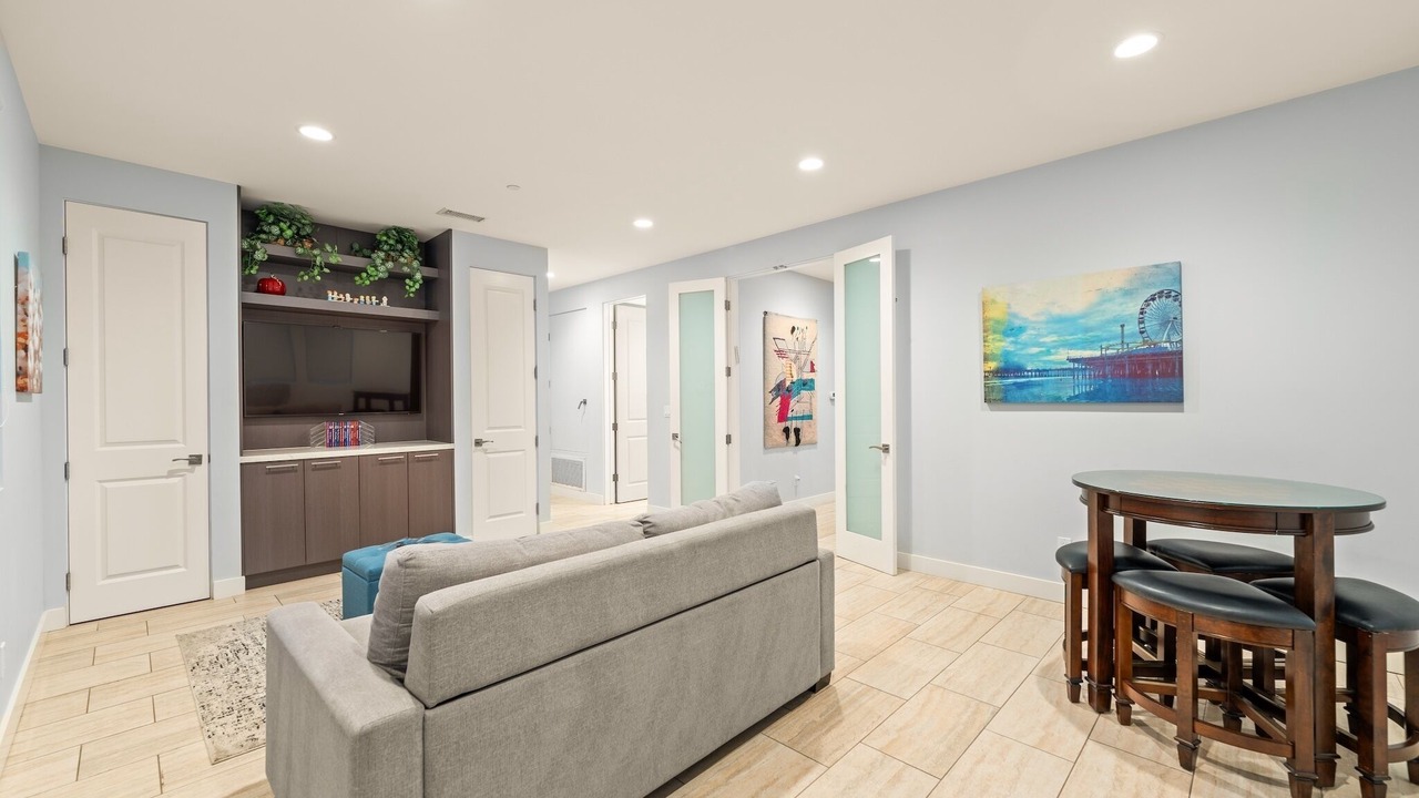 Photo of Livingroom in Hollywood Beach