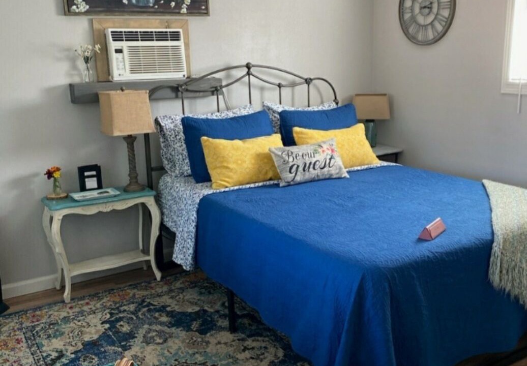Photo of Bedroom in Red Bluff