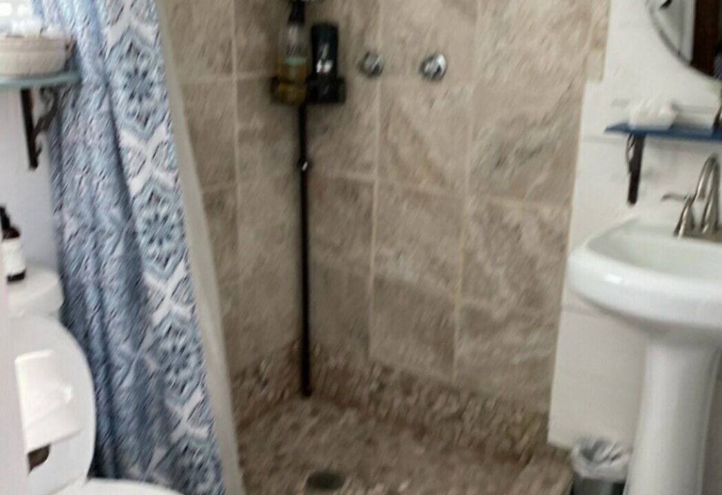 Photo of Bathroom in Red Bluff
