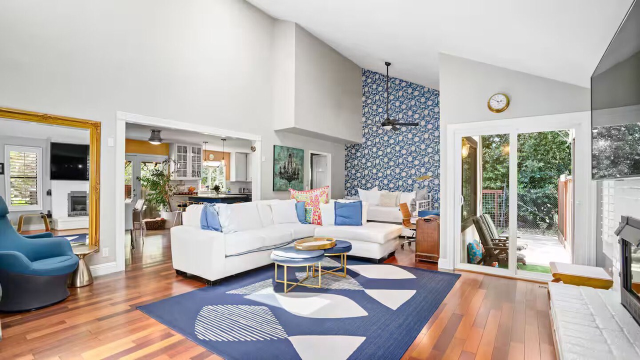 Photo of Livingroom in Sonoma