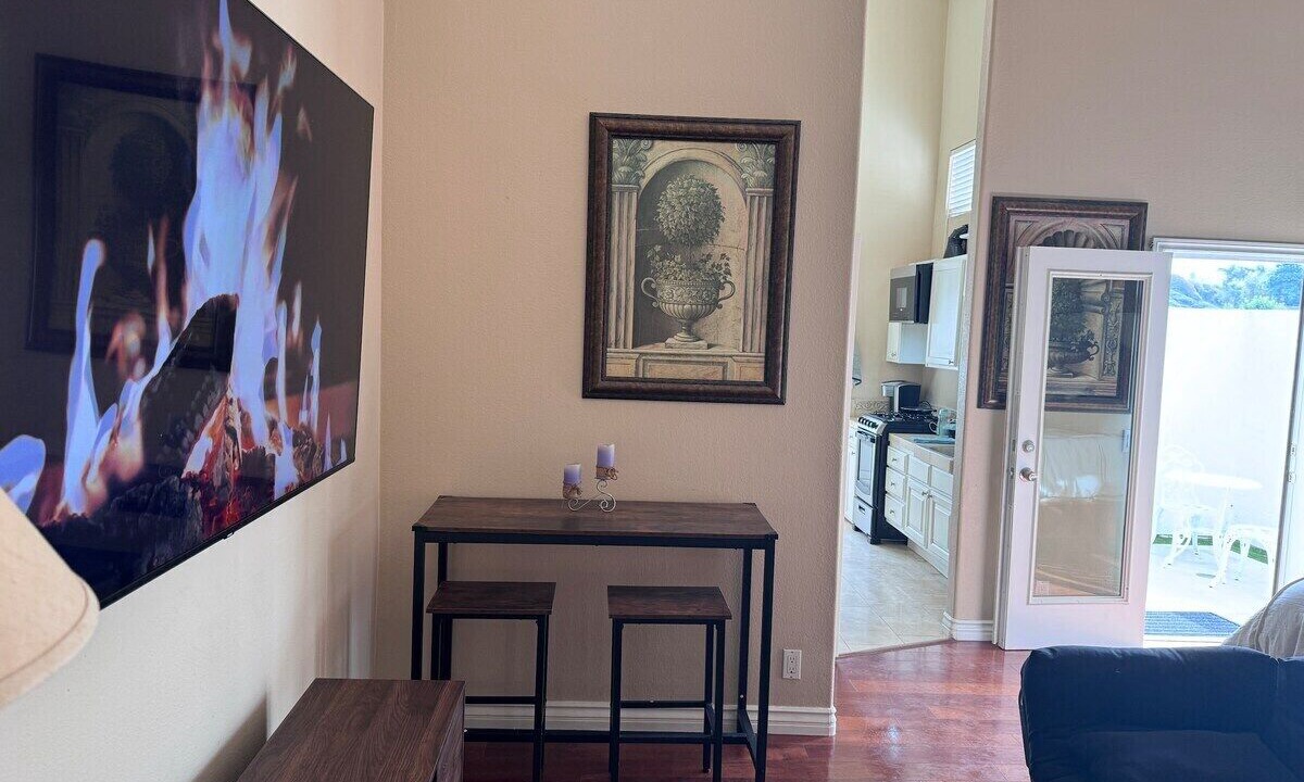 Photo of Livingroom in Laguna Niguel