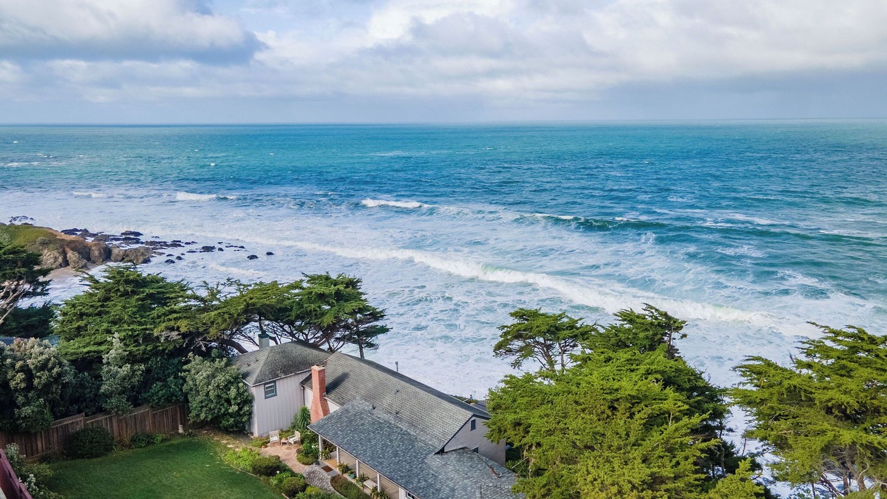Photo of Others in Montara