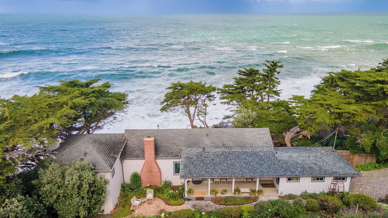 Photo of Others in Montara