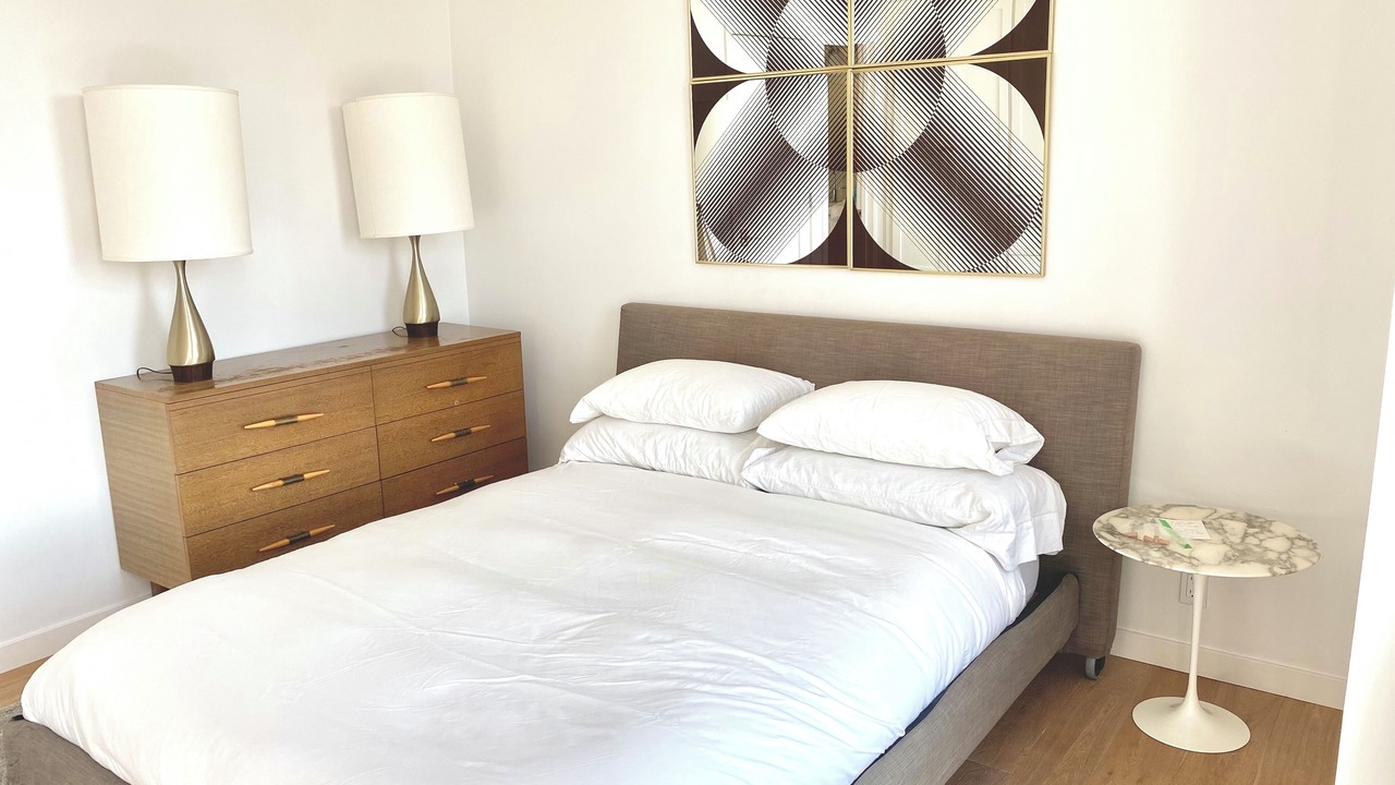 Photo of Bedroom in Upper Telegraph