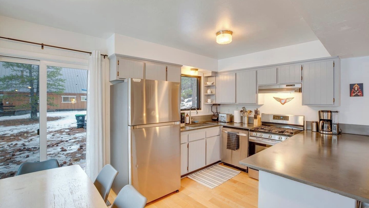 Photo of Kitchen in Christmas Valley