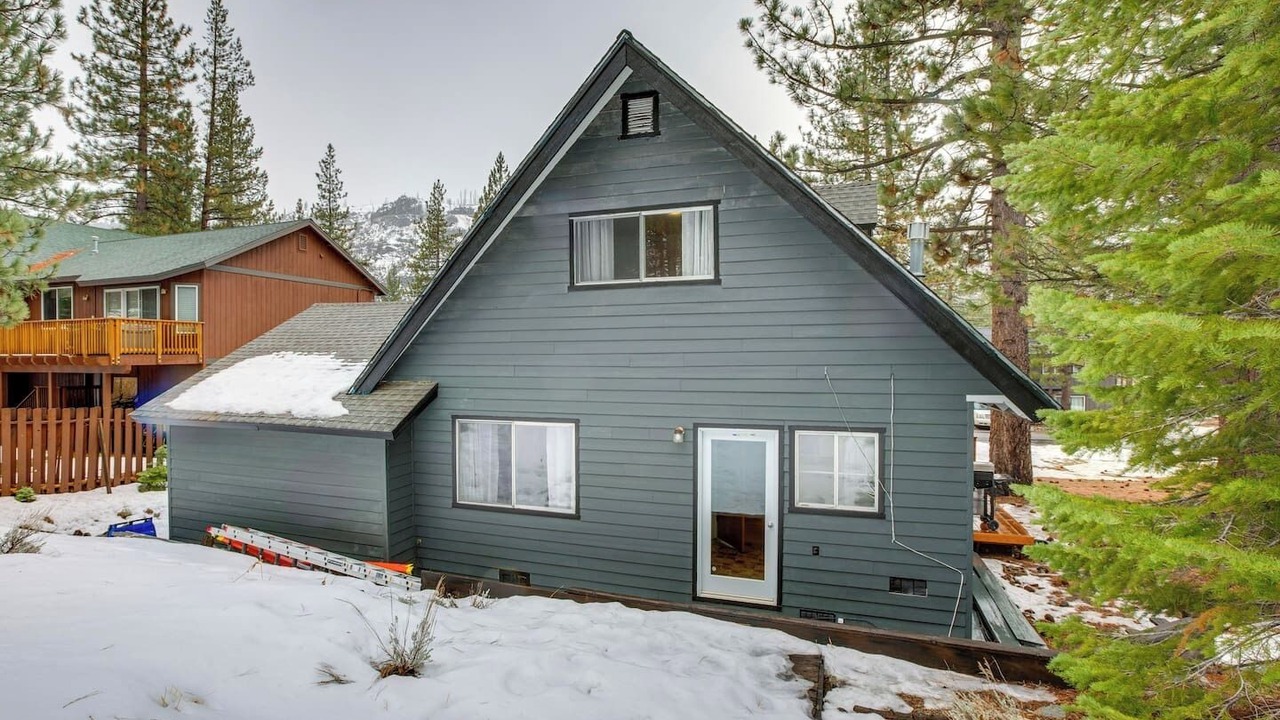 Photo of Outdoor in Christmas Valley