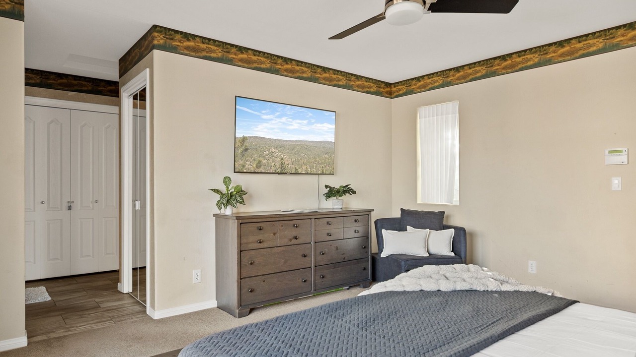 Photo of Bedroom in Castle Glen Estates