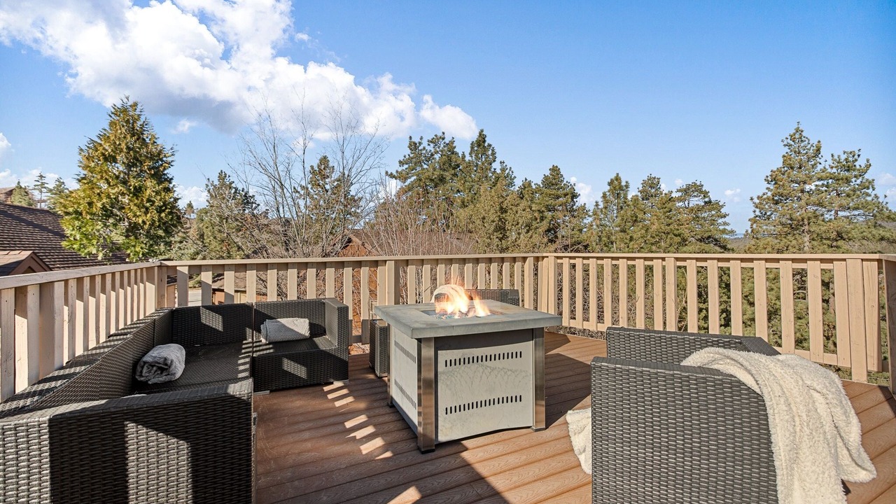 Photo of Patio Balcony in Castle Glen Estates