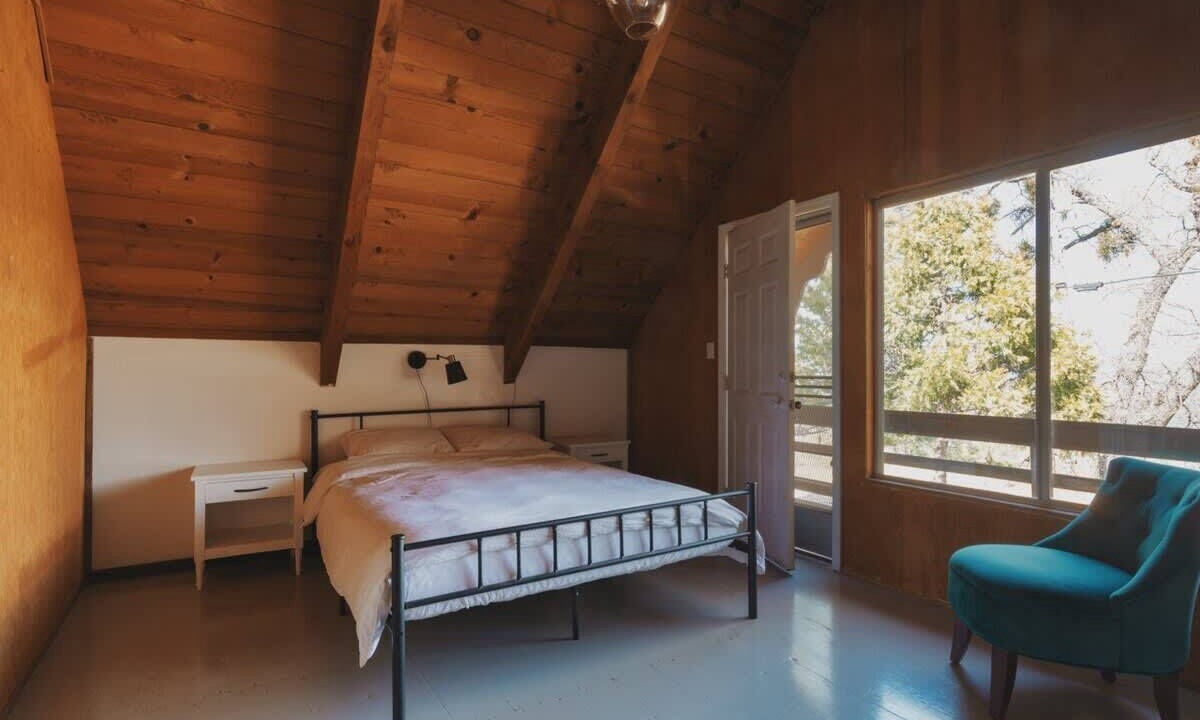 Photo of Bedroom in Dunlap