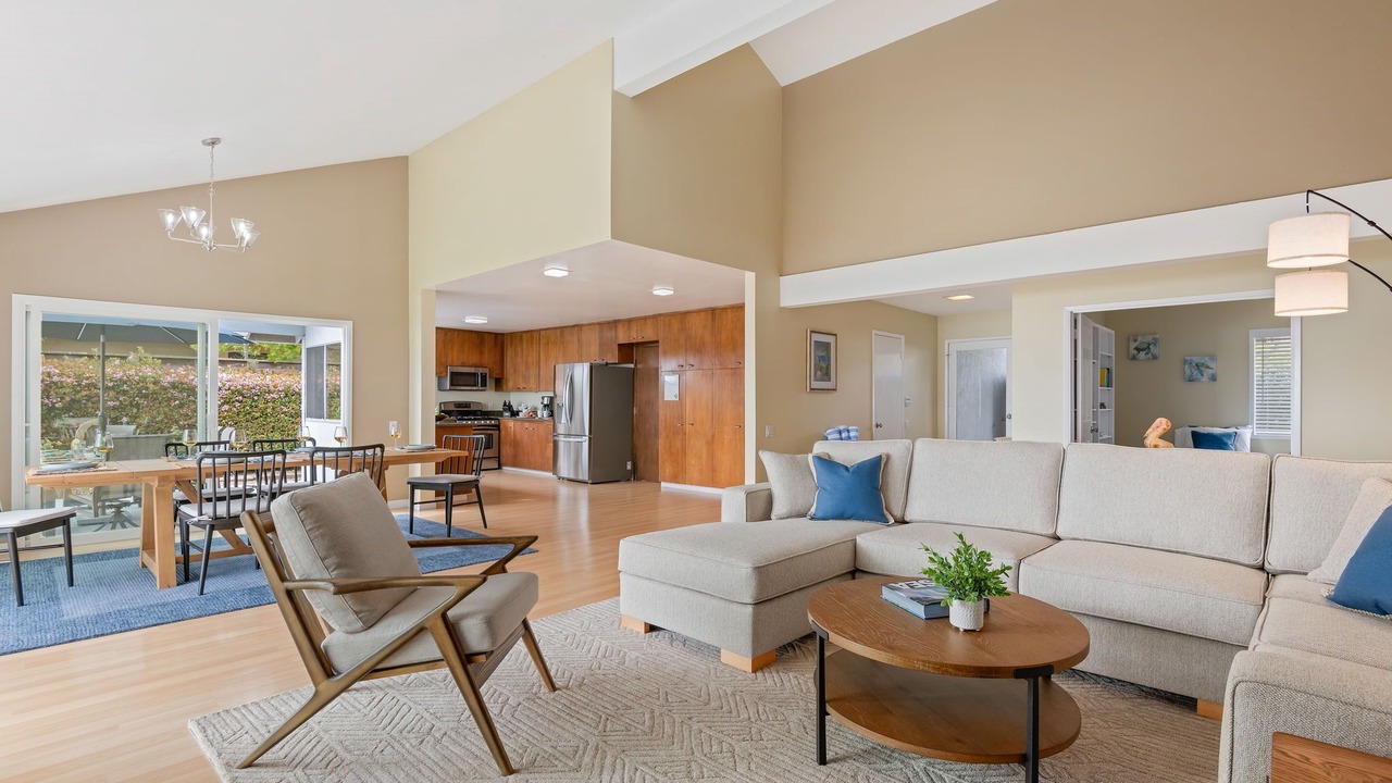 Photo of Livingroom in The Mesa