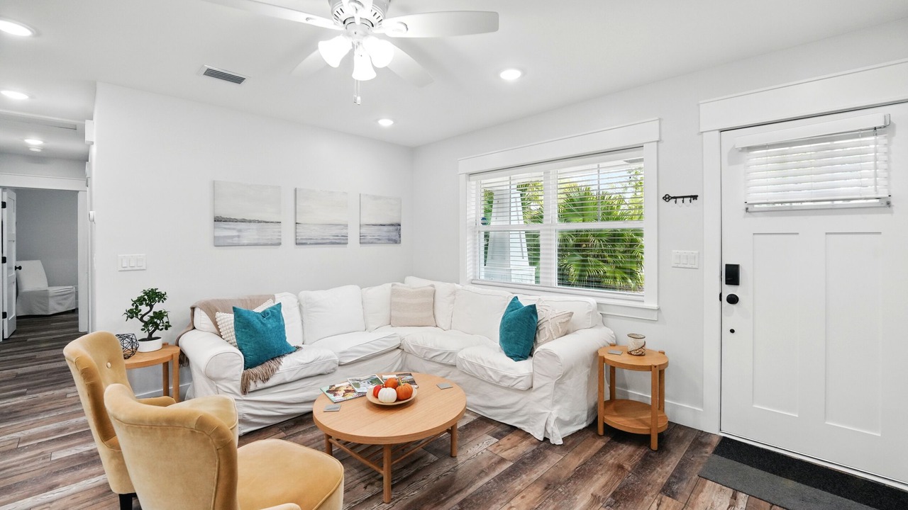 Photo of Livingroom in Arlington