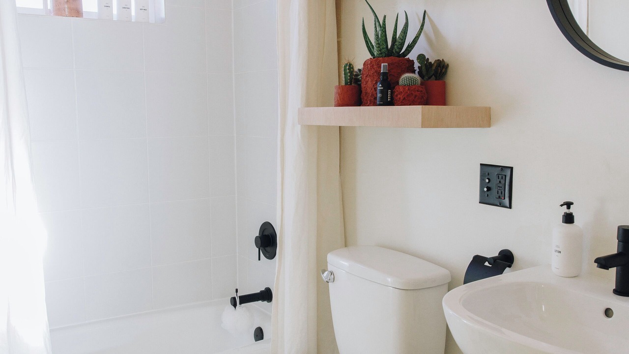 Photo of Bathroom in Pioneertown