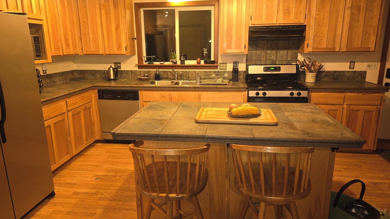 Photo of Kitchen in Salyer