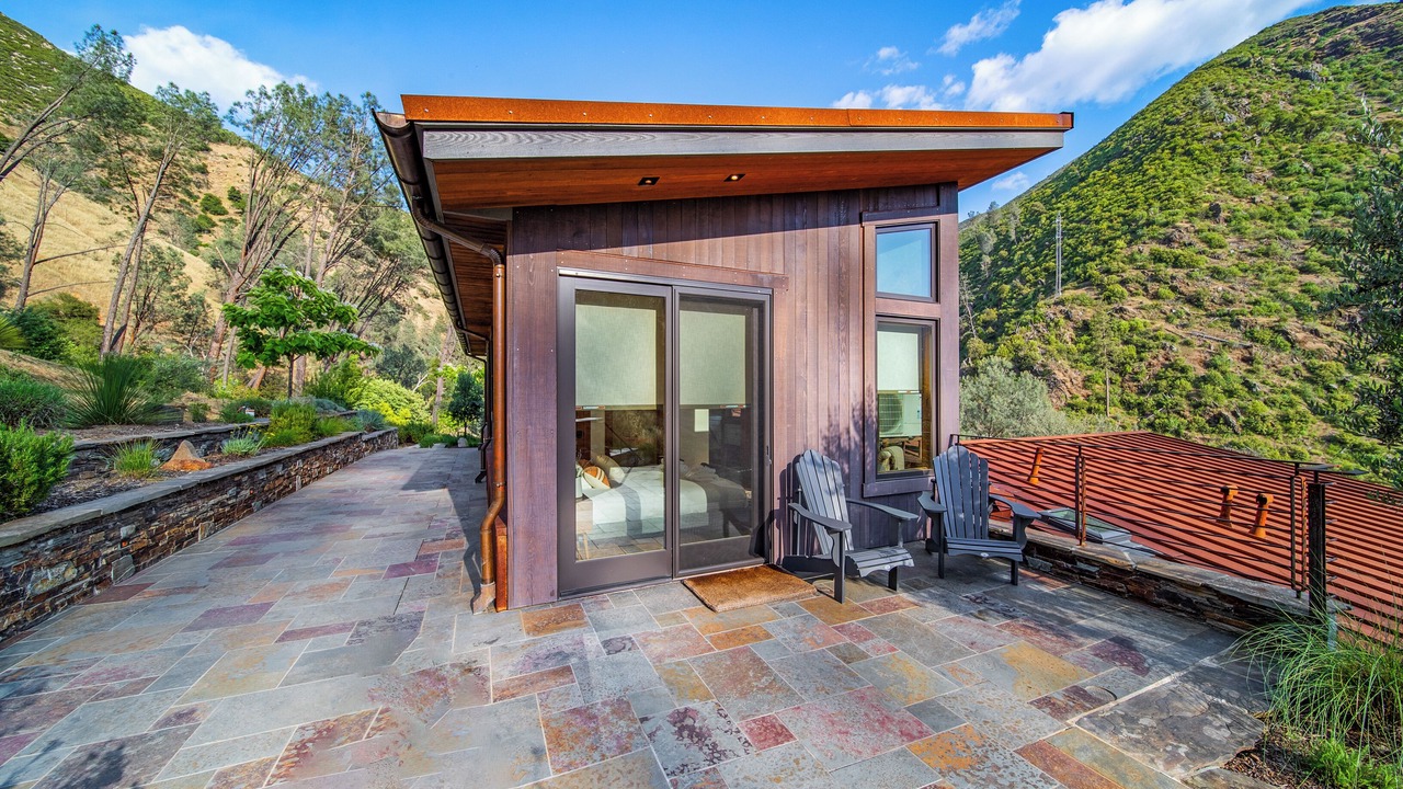 Photo of Outdoor in El Portal