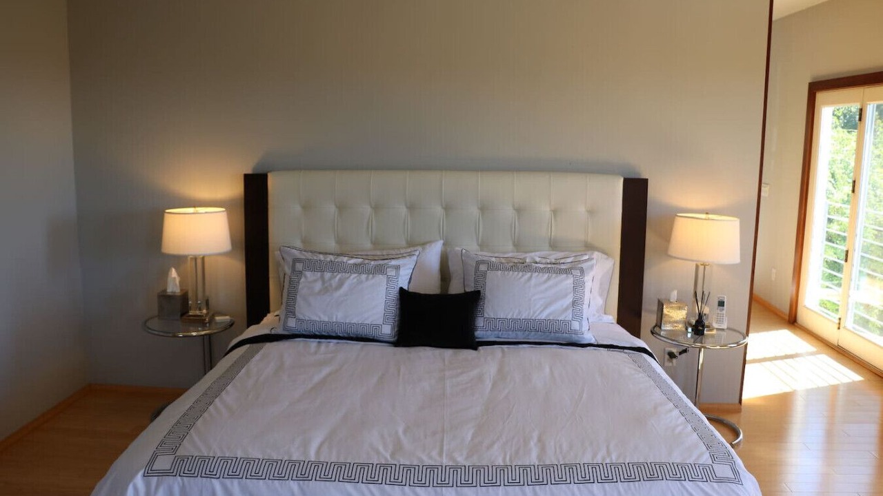 Photo of Bedroom in Santa Rosa
