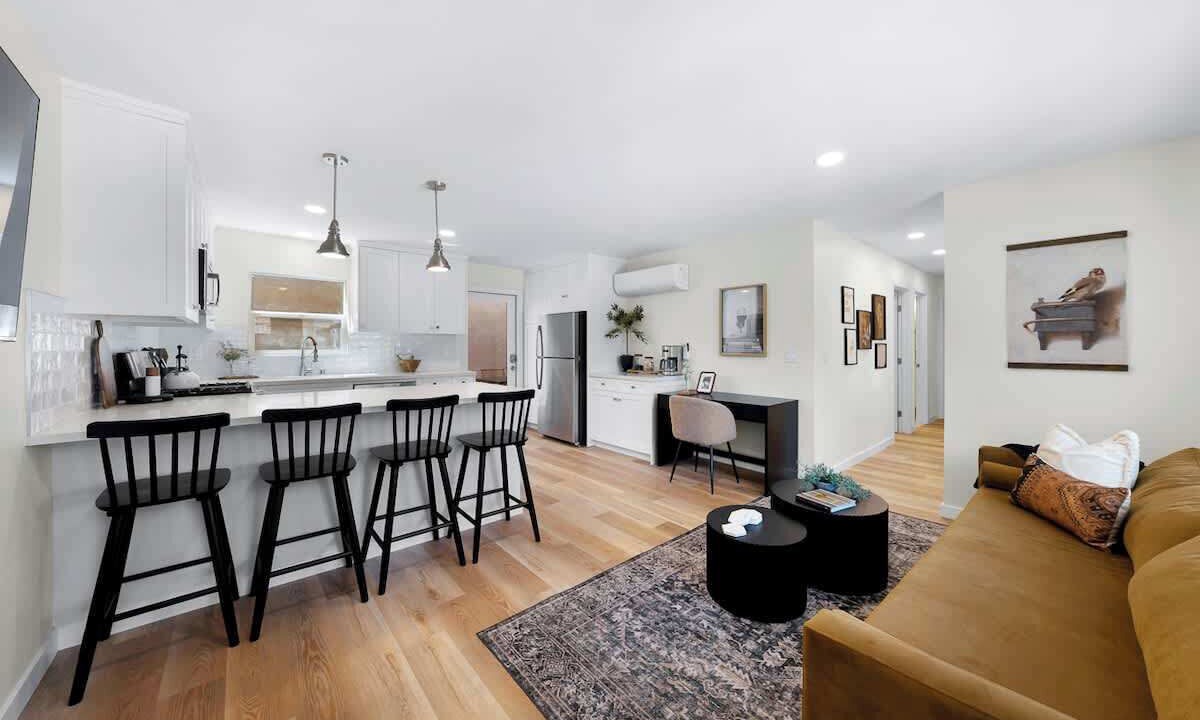 Photo of Livingroom in Mission Hills