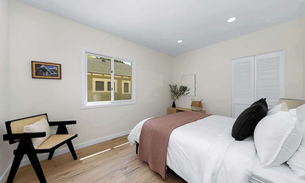 Photo of Bedroom in Mission Hills