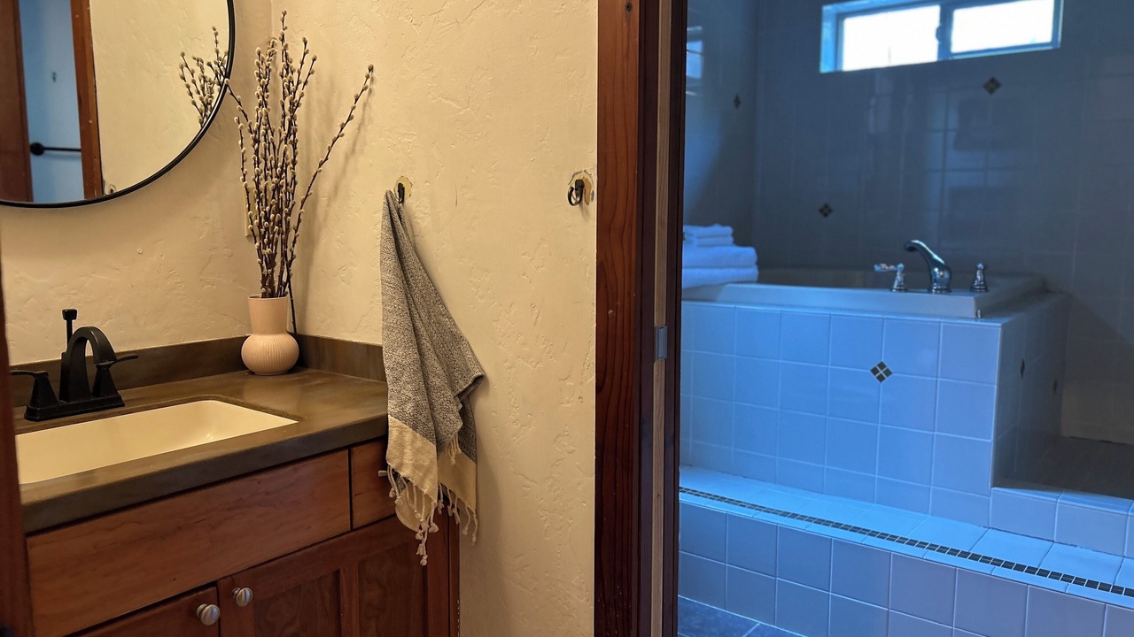 Photo of Bathroom in Westhaven-Moonstone