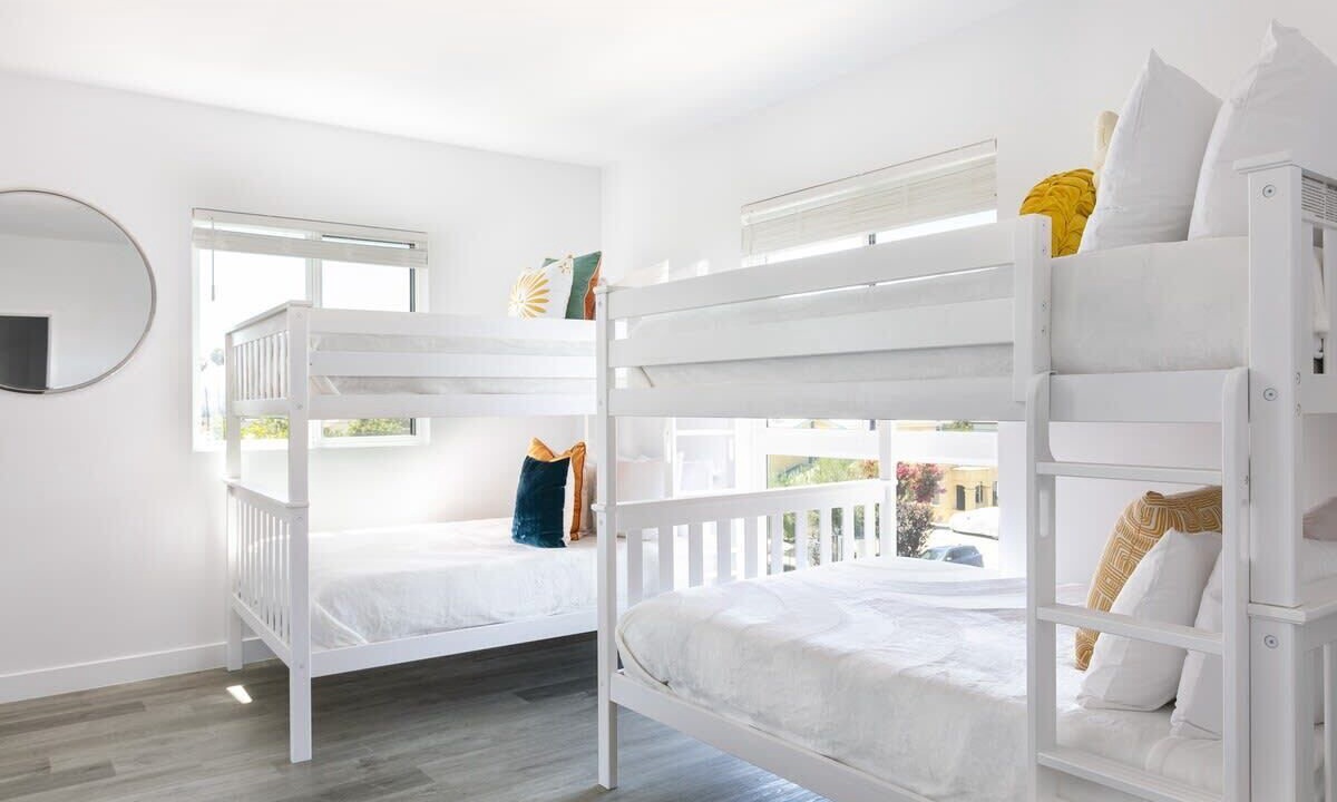 Photo of Bedroom in Mid City