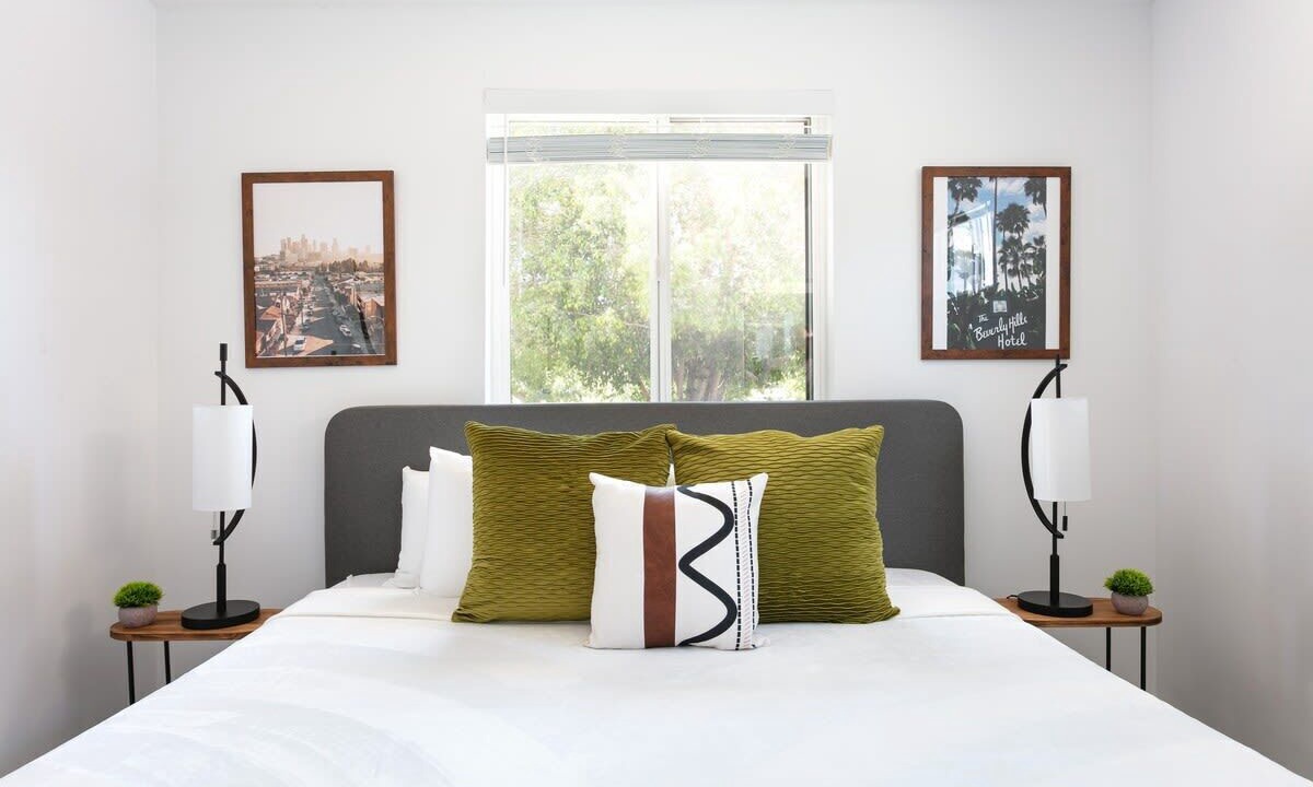 Photo of Bedroom in Mid City