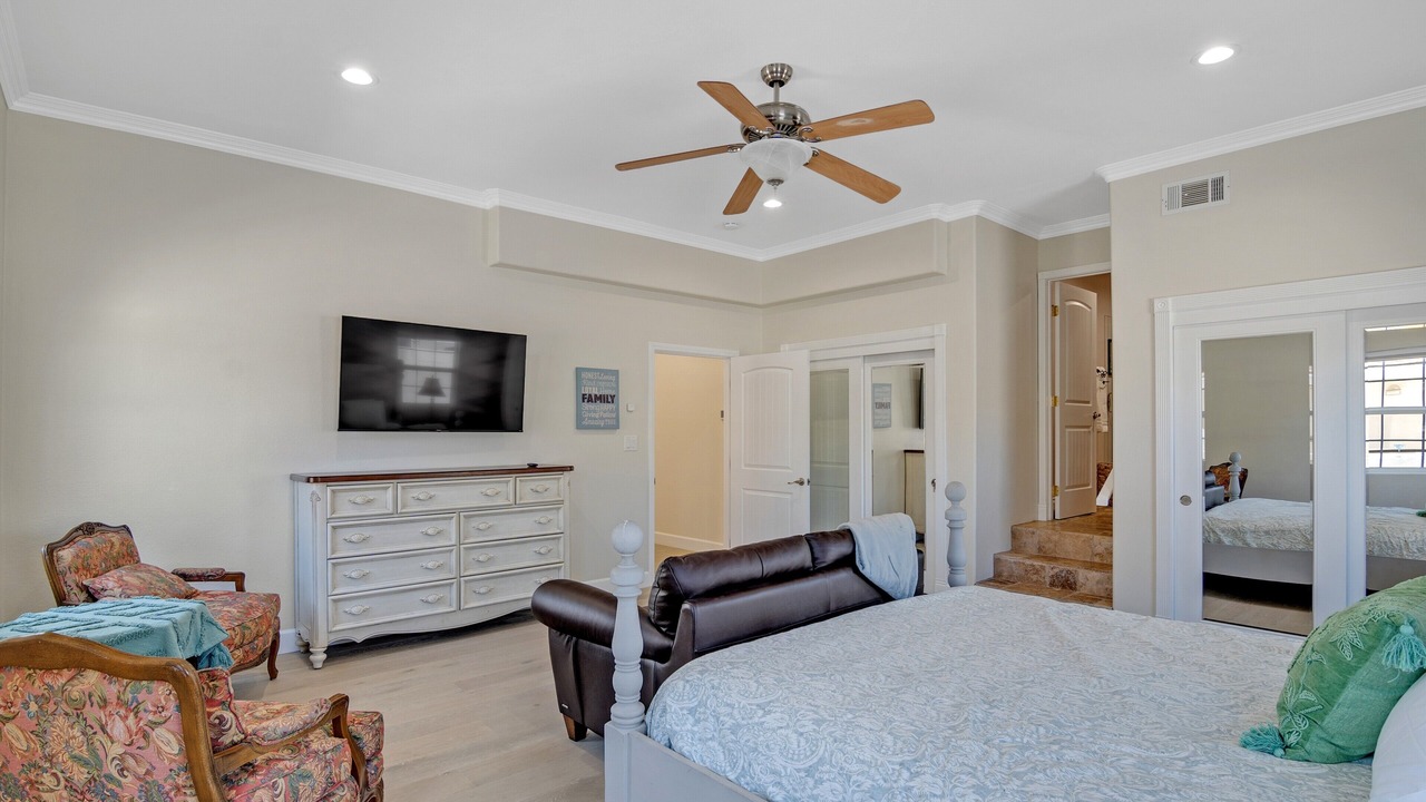 Photo of Bedroom in Northwest San Pedro