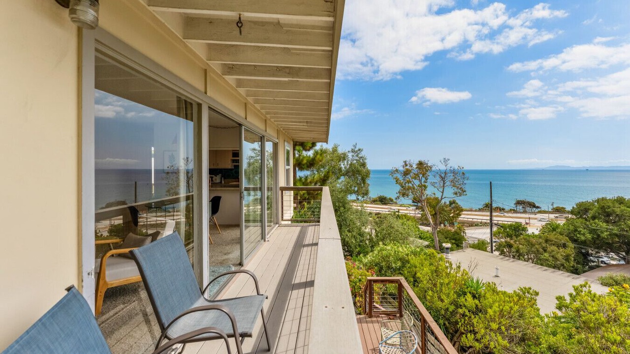 Photo of Outdoor in Summerland