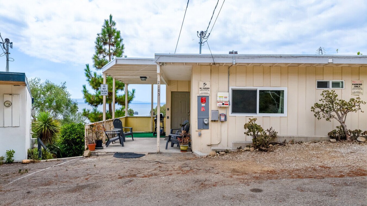 Photo of Outdoor in Summerland