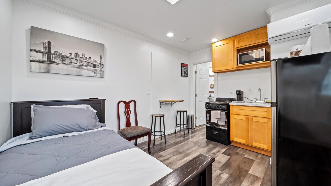 Photo of Bedroom in South San Jose