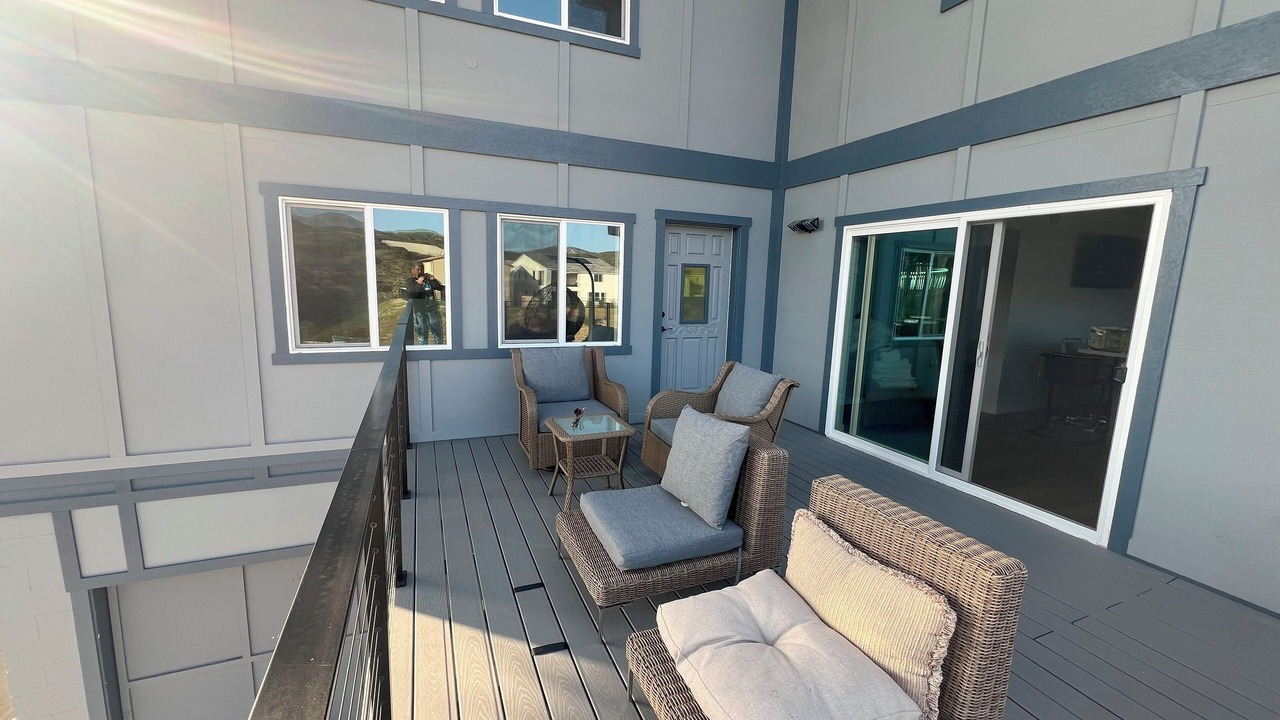 Photo of Patio Balcony in Chatsworth