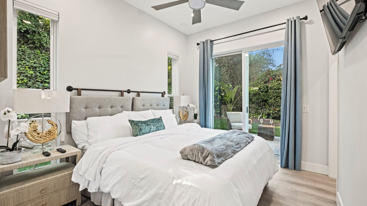 Photo of Bedroom in Rancho Palos Verdes