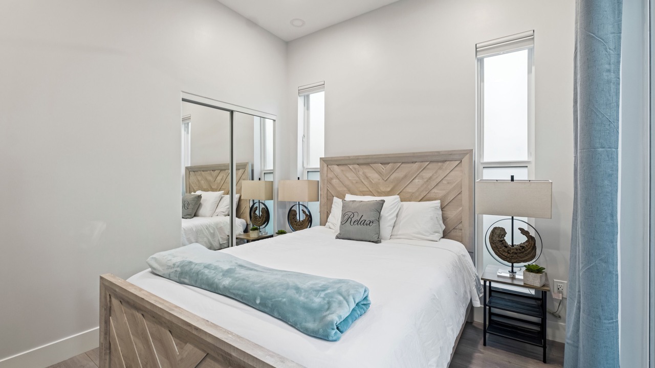 Photo of Bedroom in Rancho Palos Verdes