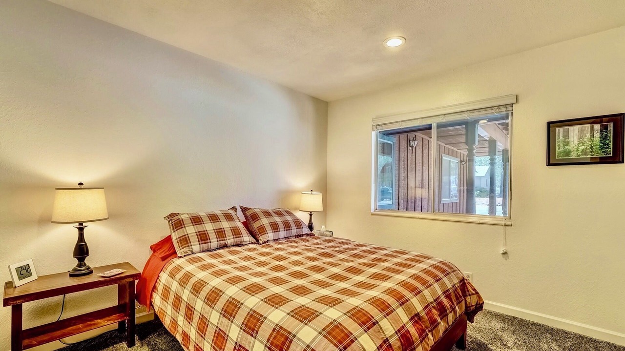 Photo of Bedroom in Al Tahoe