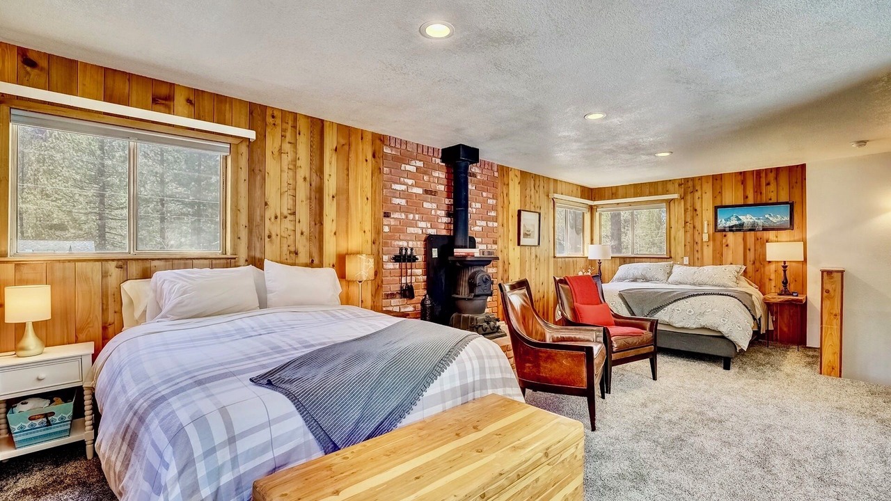 Photo of Bedroom in Al Tahoe