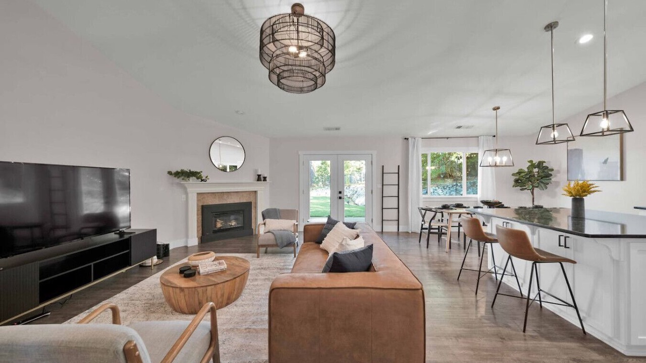 Photo of Bedroom in Redding