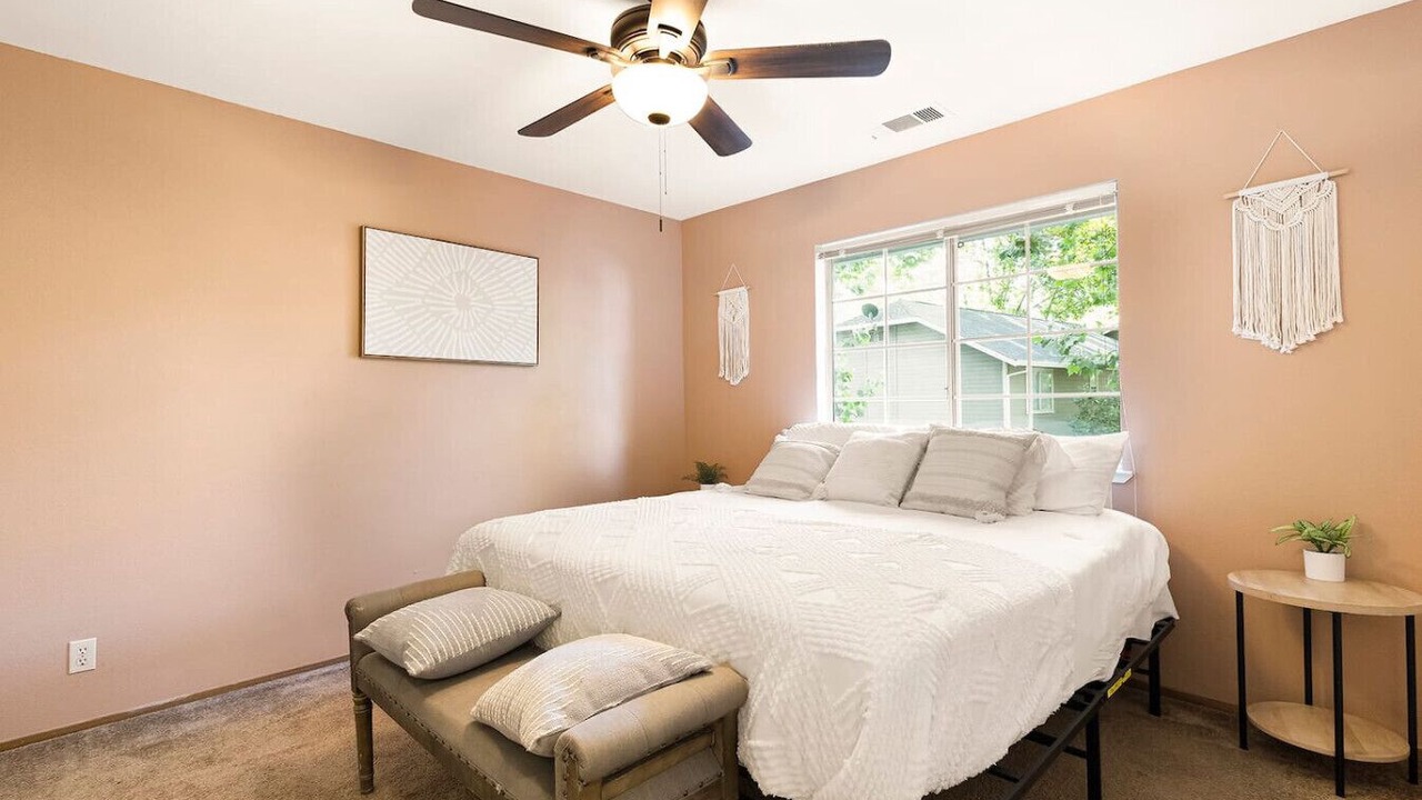 Photo of Bedroom in Chico