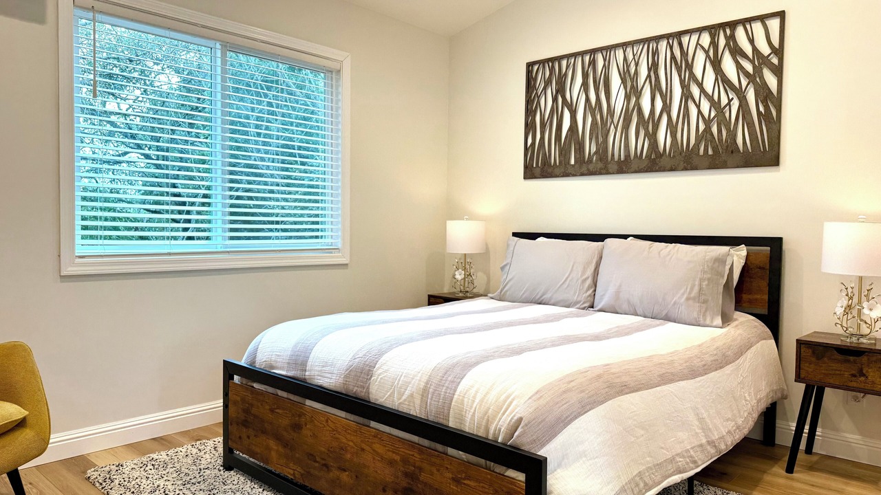 Photo of Bedroom in Orinda