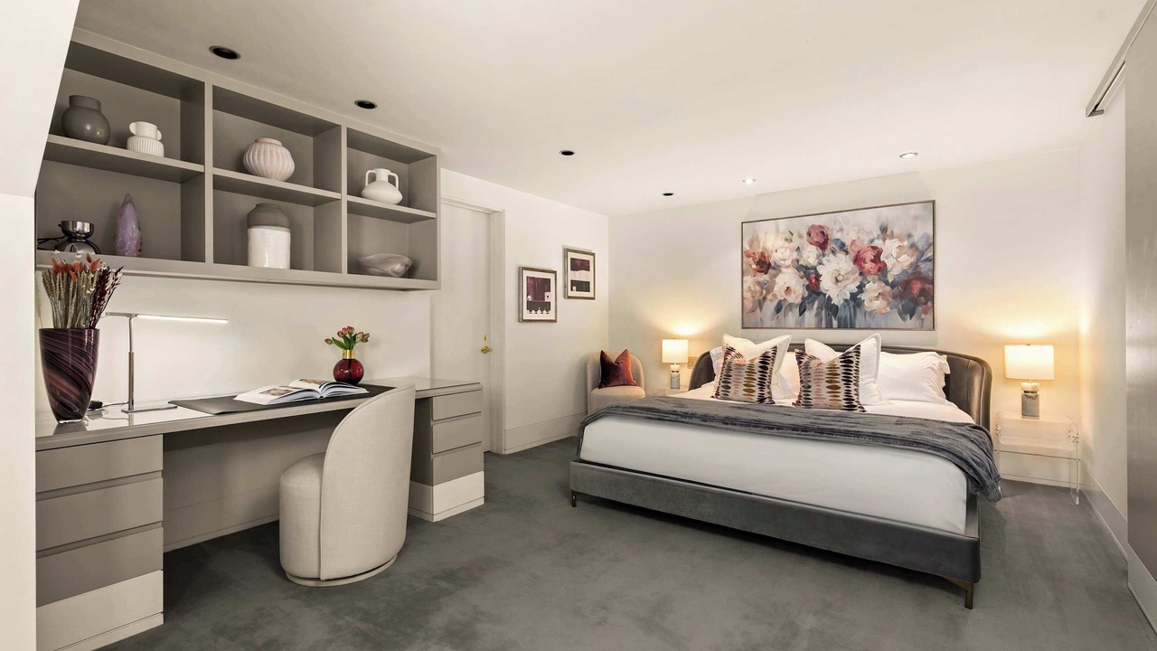 Photo of Bedroom in Village of La Jolla