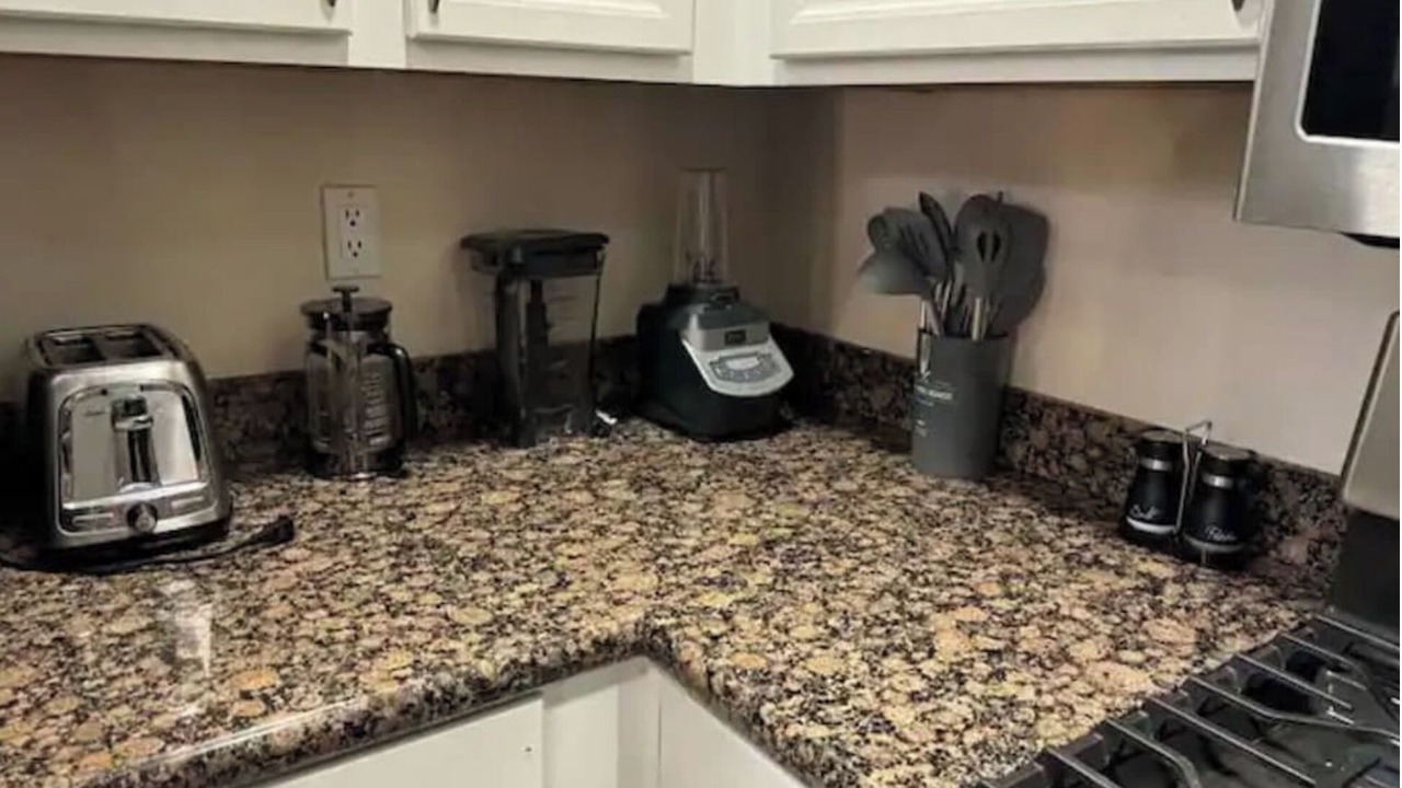 Photo of Kitchen in Miracle Mile