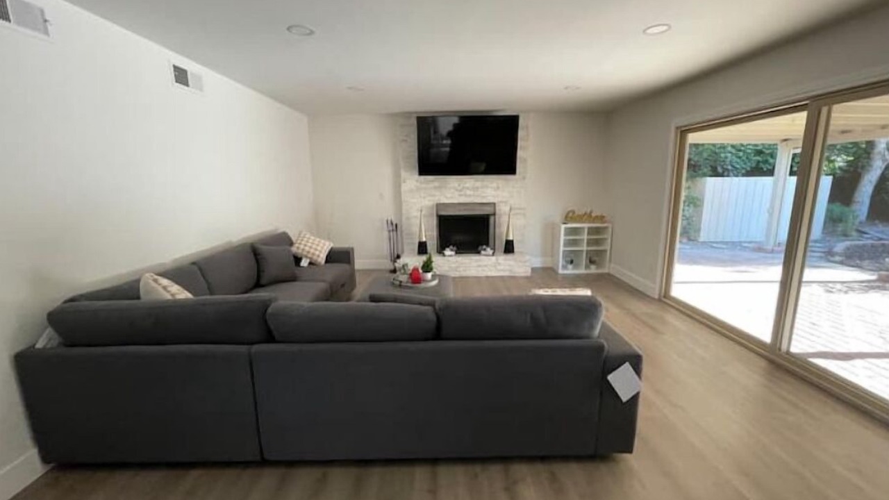 Photo of Livingroom in Bonita Long Canyon