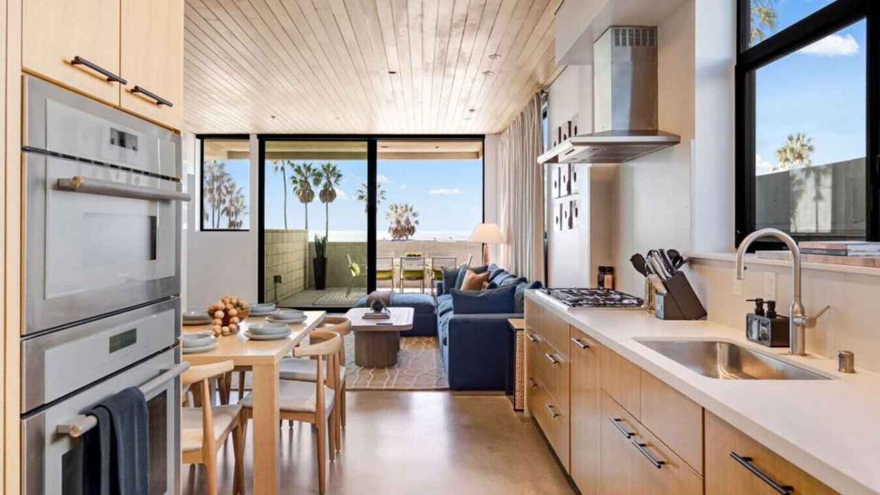 Photo of Kitchen in Los Angeles County