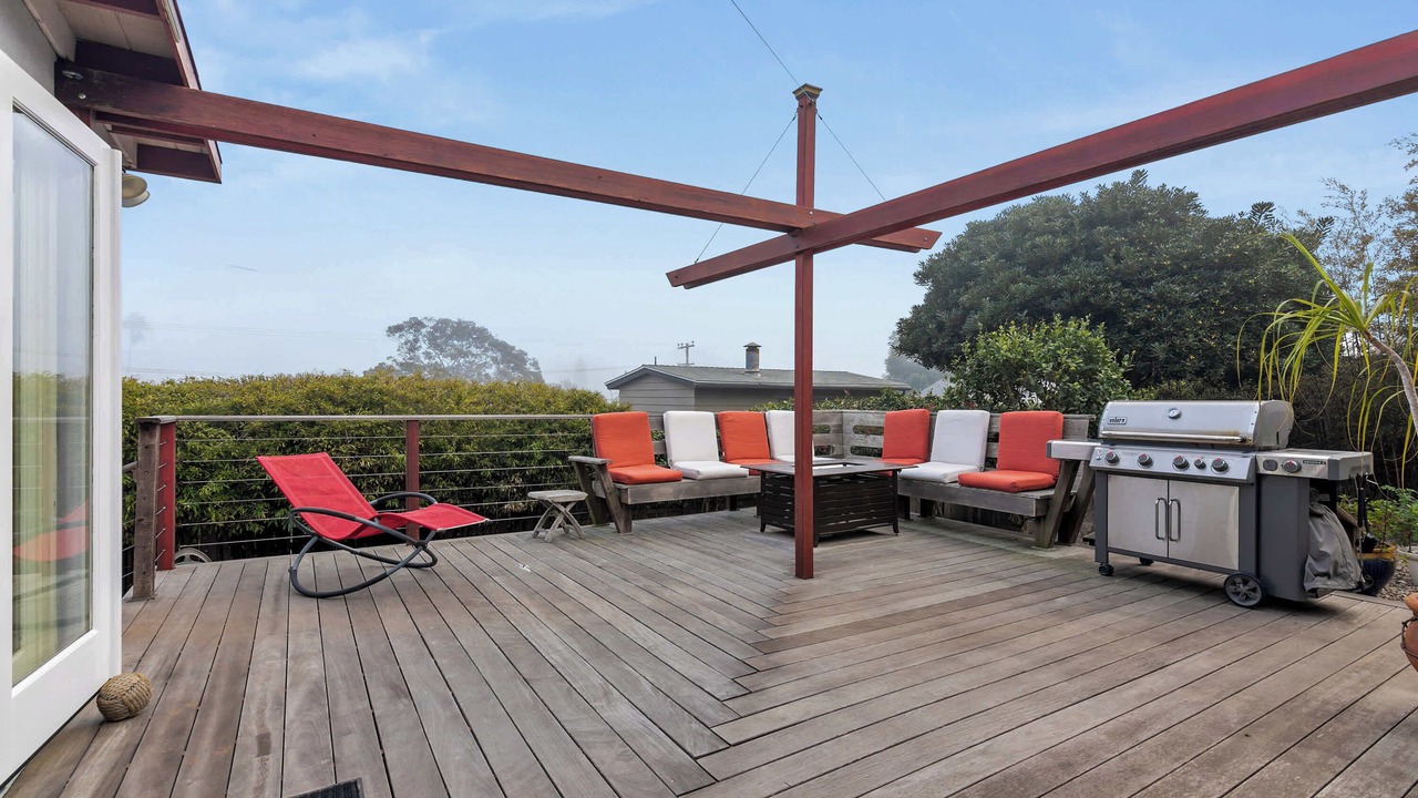 Photo of Outdoor in Wooded Area
