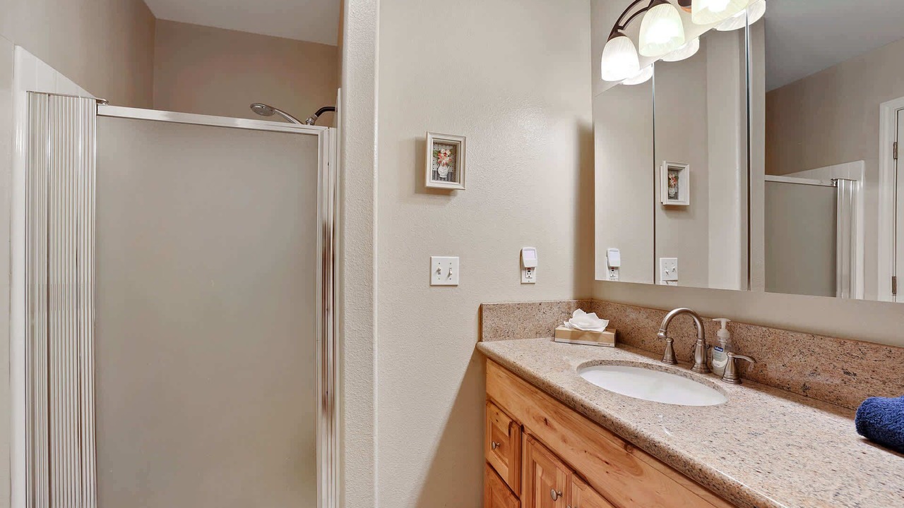 Photo of Bathroom in Christmas Valley