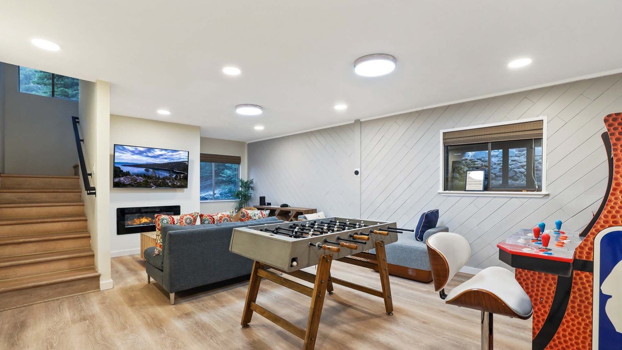 Photo of Bedroom in Country Club Estates